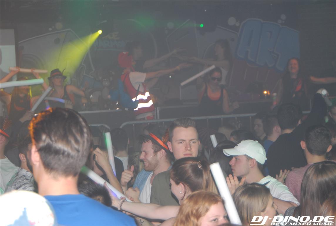 Alles 90er Party @ The Sedgwick Aschaffenburg (12.05.2017) – Foto 25