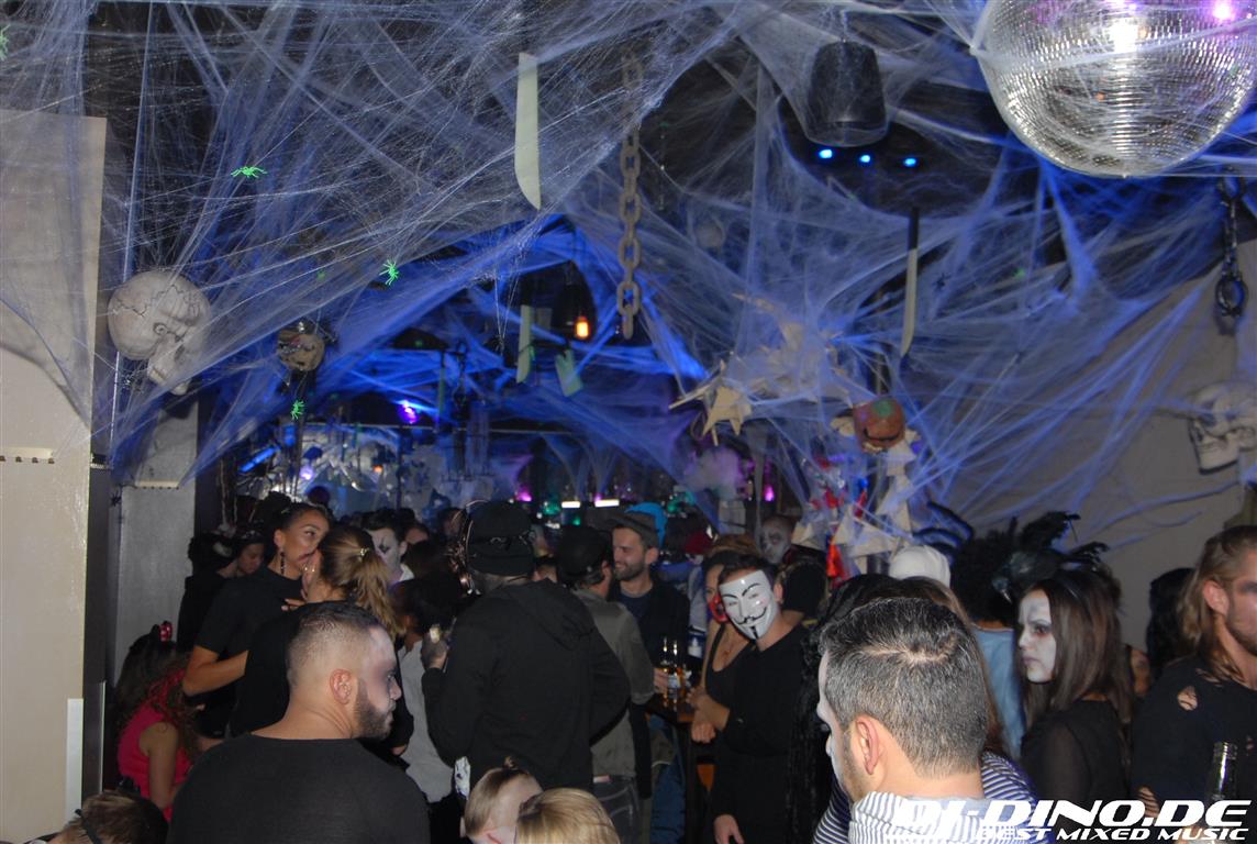 Halloween 2016 @ barhundert Frankfurt – Foto 6