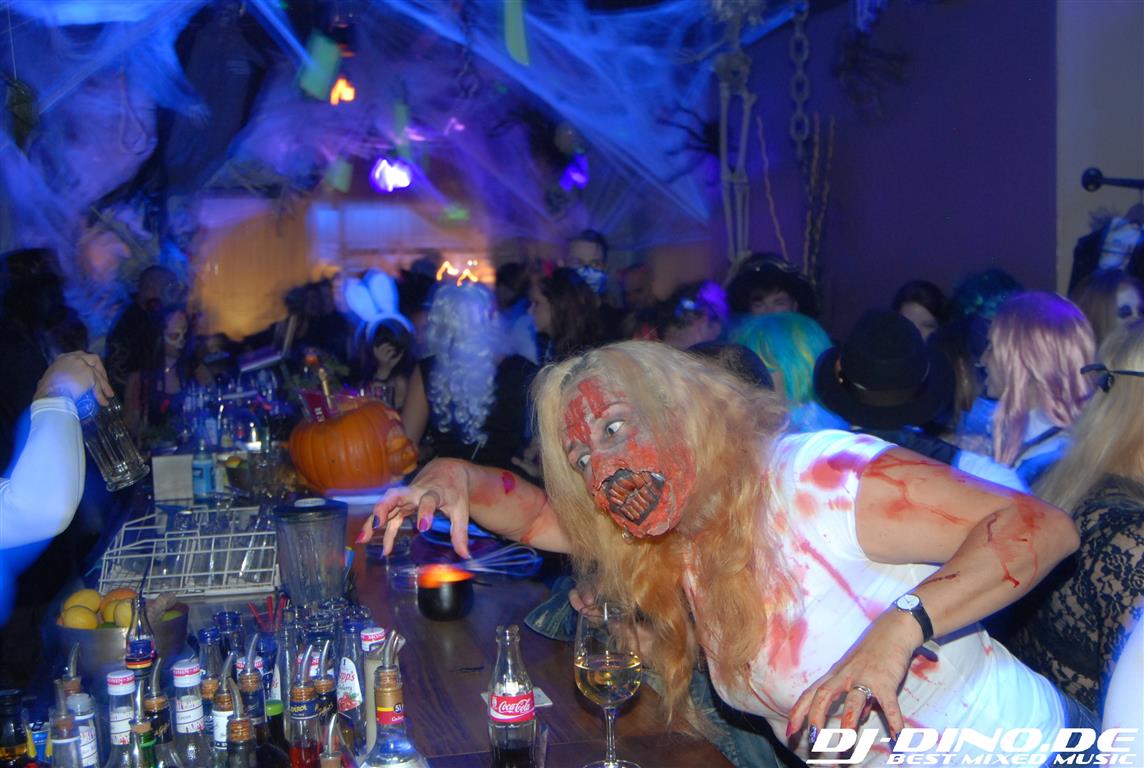 Halloween 2016 @ barhundert Frankfurt – Foto 7