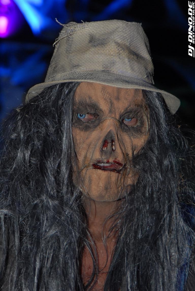 Halloween 2017 @ barhundert Frankfurt – Foto 29