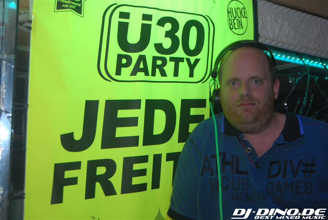 Ü30 Party mit PFUND Live @ Huckebein Darmstadt – Foto 7